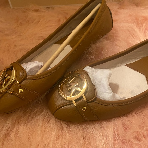 Woman's designer shoes - Picture 11 of 14